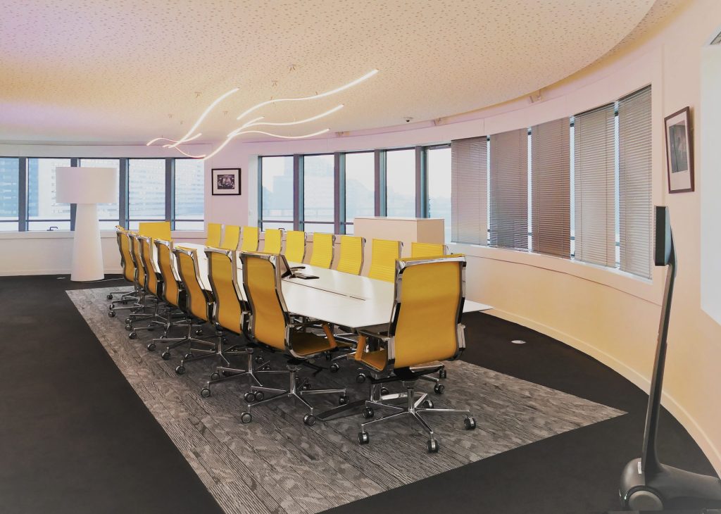 Design d’une salle de direction connectée