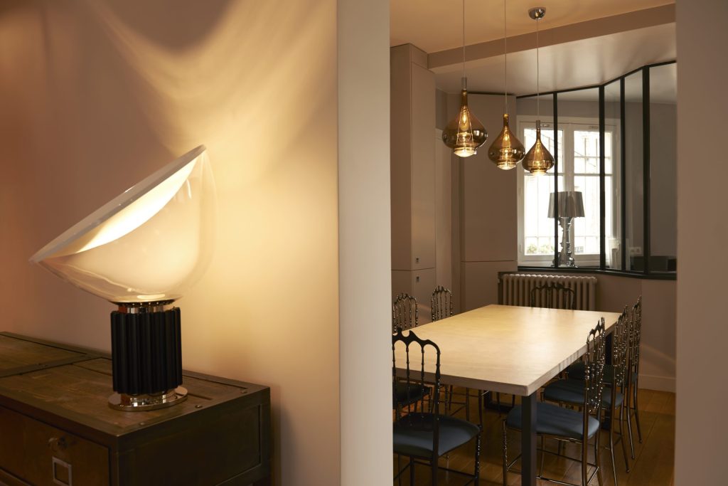 Réaménagement d’un duplex lumineux à Paris 16ᵉ – Architecture intérieure sur mesure